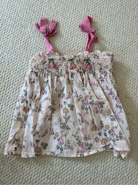 Emile et Ida Smocked Embroidered Rose Bush Top